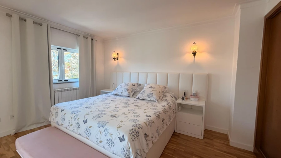 Moradia T5 para Venda em Rio de Loba Foto 17