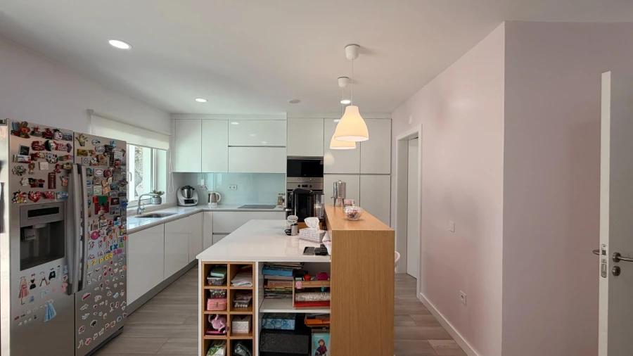 Moradia T5 para Venda em Rio de Loba Foto 8