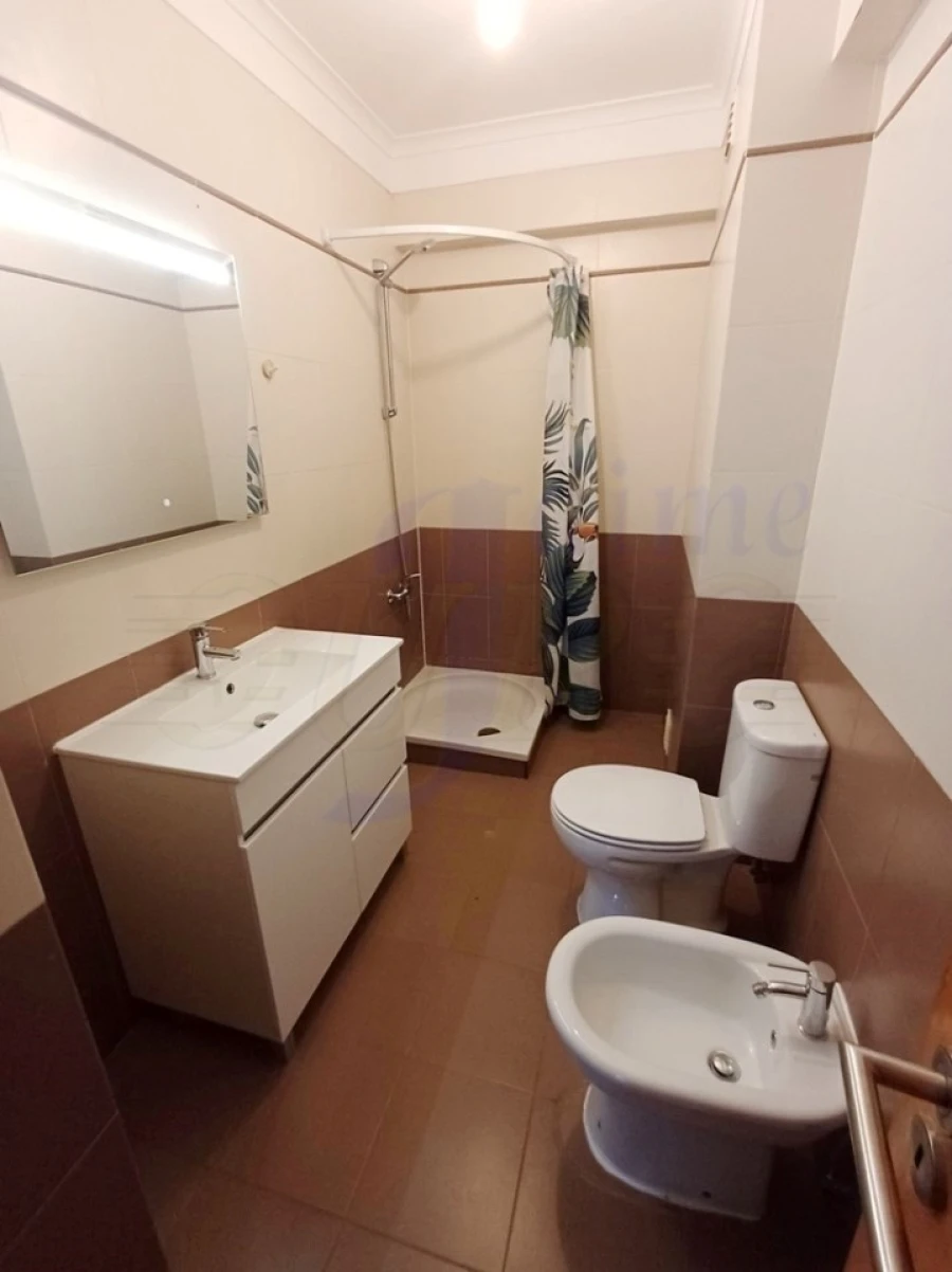 Apartamento T3 para Venda em Rio de Mouro Foto 20
