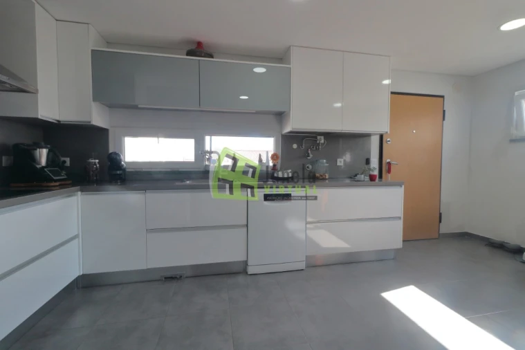 Moradia T3 para Venda em Quinta do Conde Foto 6