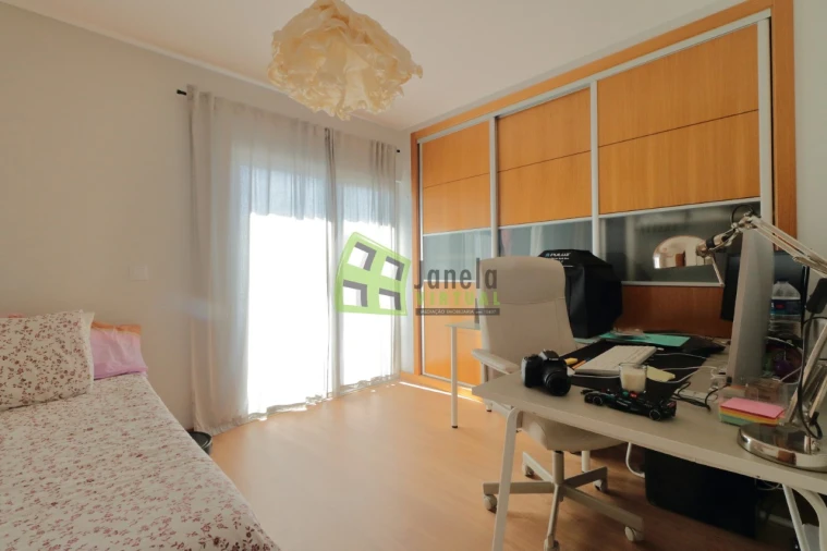 Moradia T3 para Venda em Quinta do Conde Foto 23