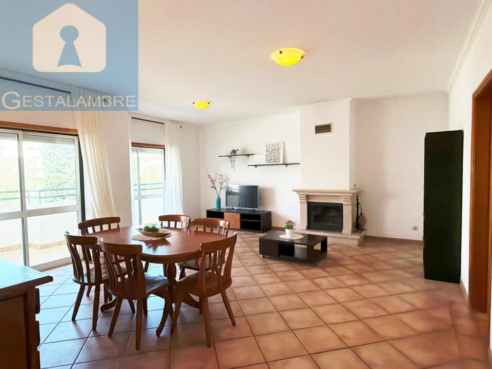 Apartamento T2 para Arrendamento em Albufeira e Olhos de Água Foto 4