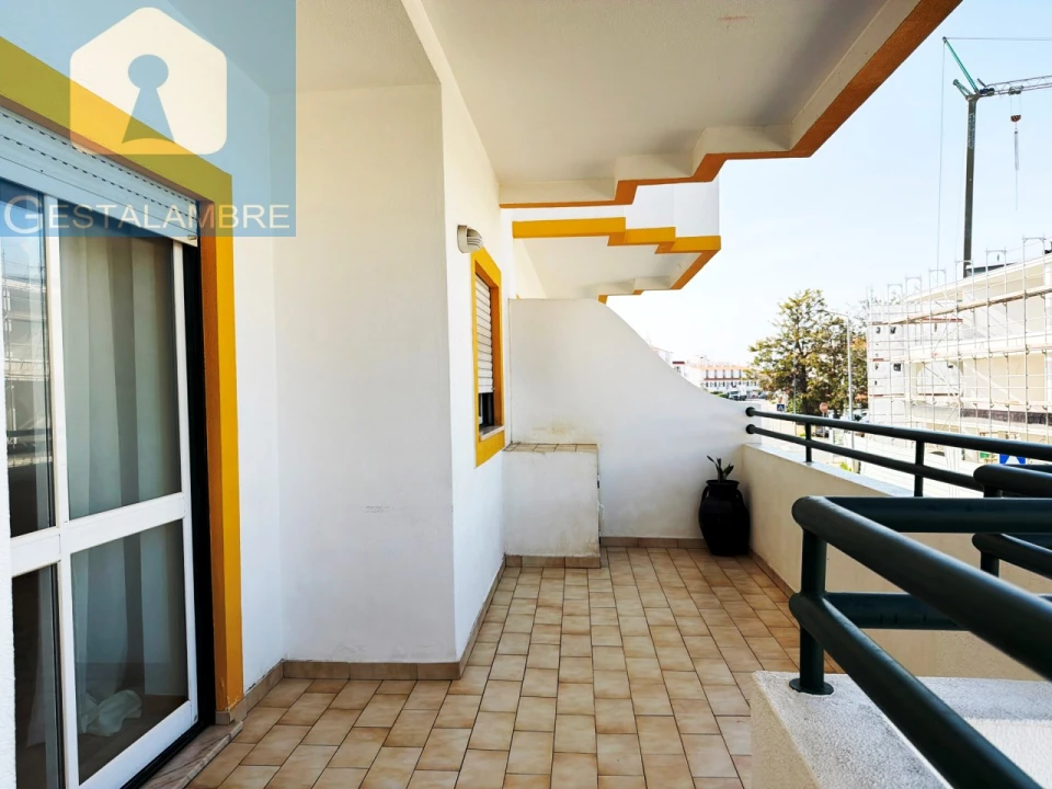 Apartamento T2 para Arrendamento em Albufeira e Olhos de Água Foto 9
