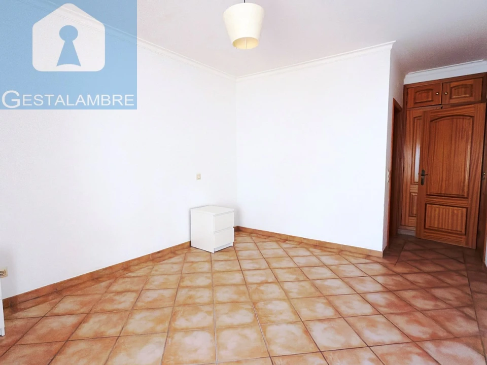 Apartamento T2 para Arrendamento em Albufeira e Olhos de Água Foto 19