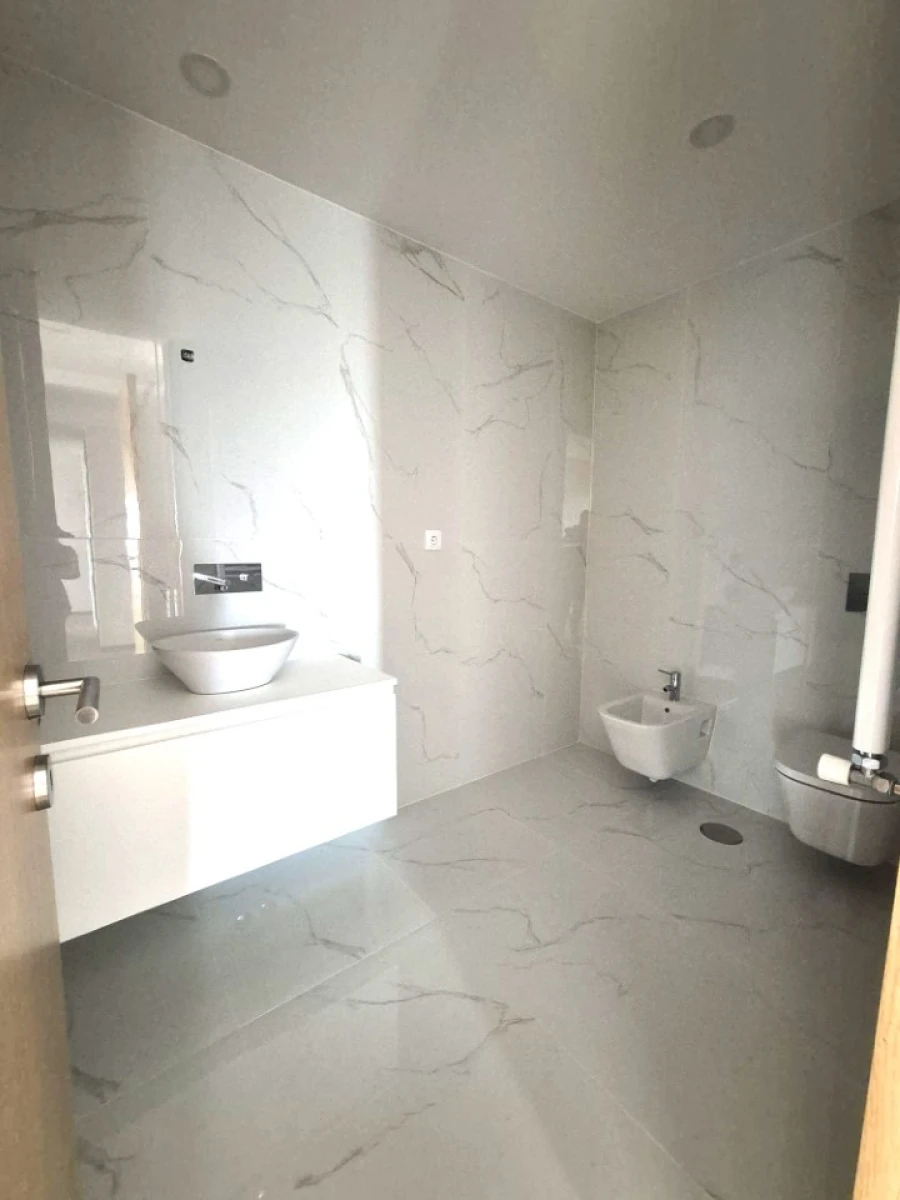 Apartamento T3 para Venda em Póvoa de Varzim, Beiriz e Argivai Foto 9