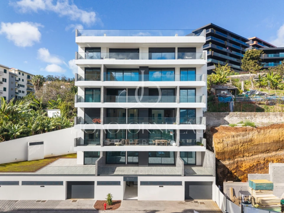 Apartamento T2 para Venda em São Martinho Foto 2
