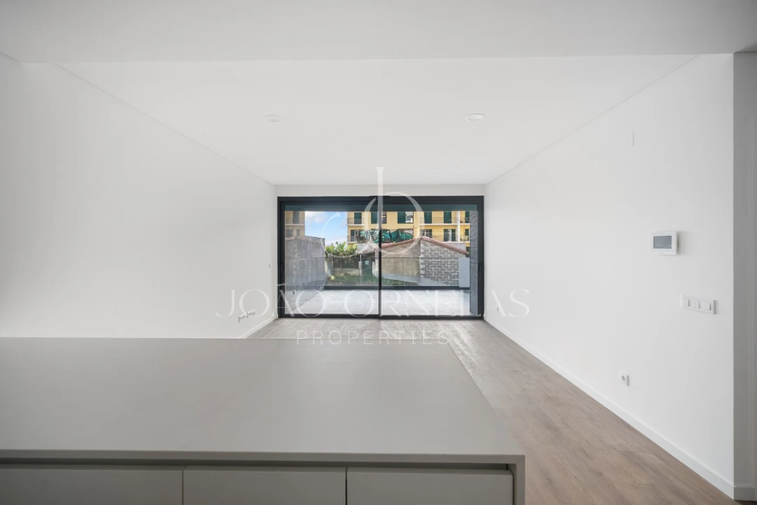 Apartamento T2 para Venda em São Martinho Foto 12