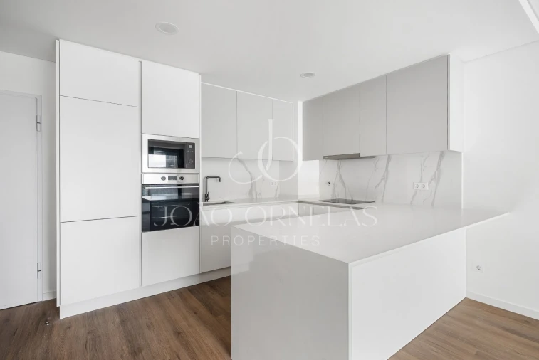 Apartamento T2 para Venda em São Martinho Foto 5