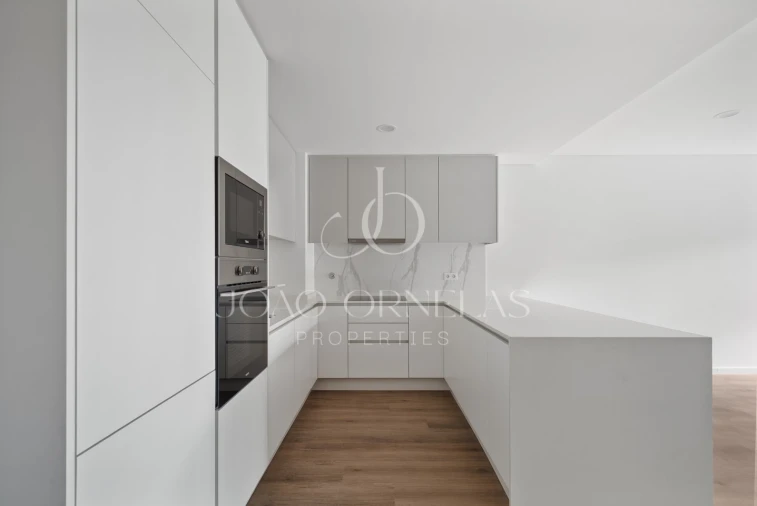 Apartamento T2 para Venda em São Martinho Foto 7