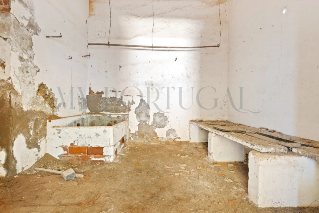 Moradia T6 para Venda em Vila Verde de Ficalho Foto 17