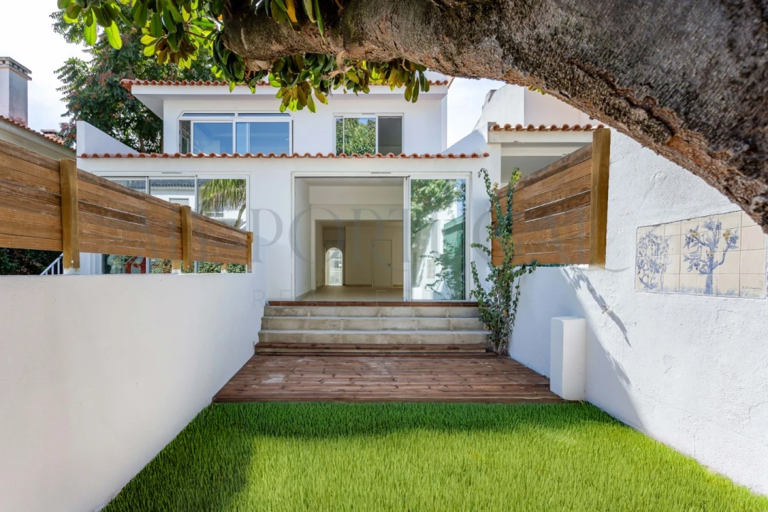 Moradia T3 para Venda em Carcavelos e Parede Foto 2