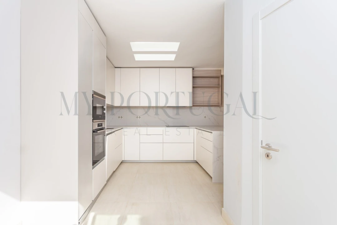 Moradia T3 para Venda em Carcavelos e Parede Foto 13