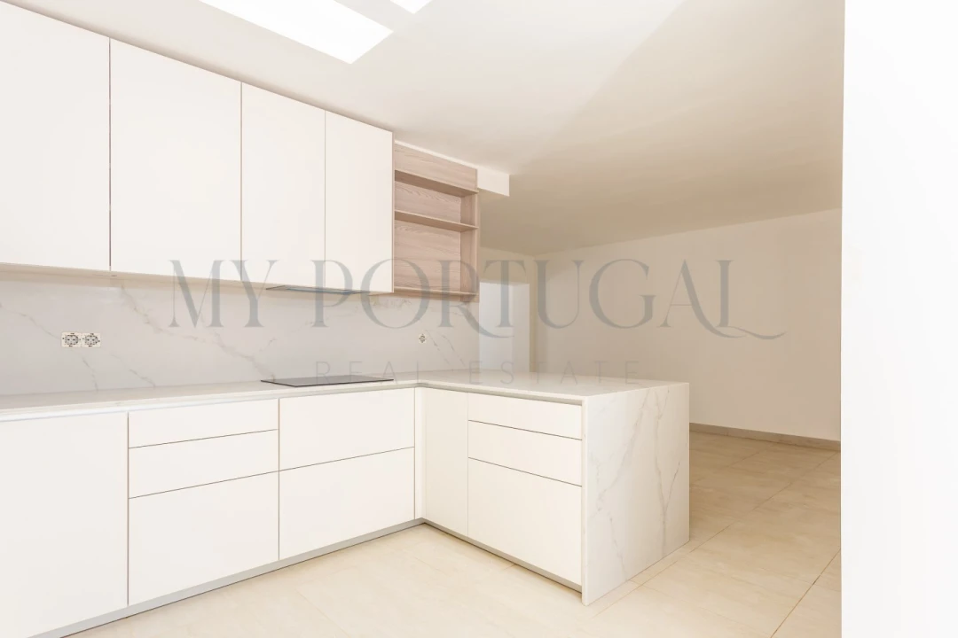 Moradia T3 para Venda em Carcavelos e Parede Foto 17