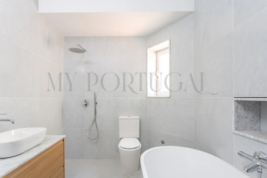 Moradia T3 para Venda em Carcavelos e Parede Foto 25