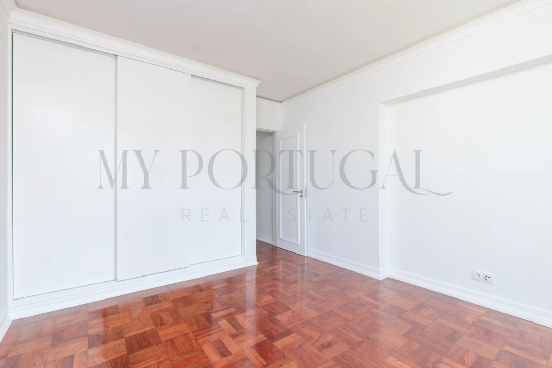 Moradia T3 para Venda em Carcavelos e Parede Foto 27