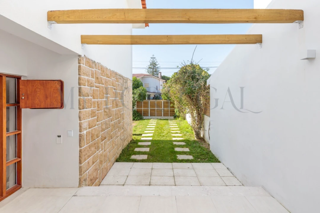 Moradia T3 para Venda em Carcavelos e Parede Foto 2