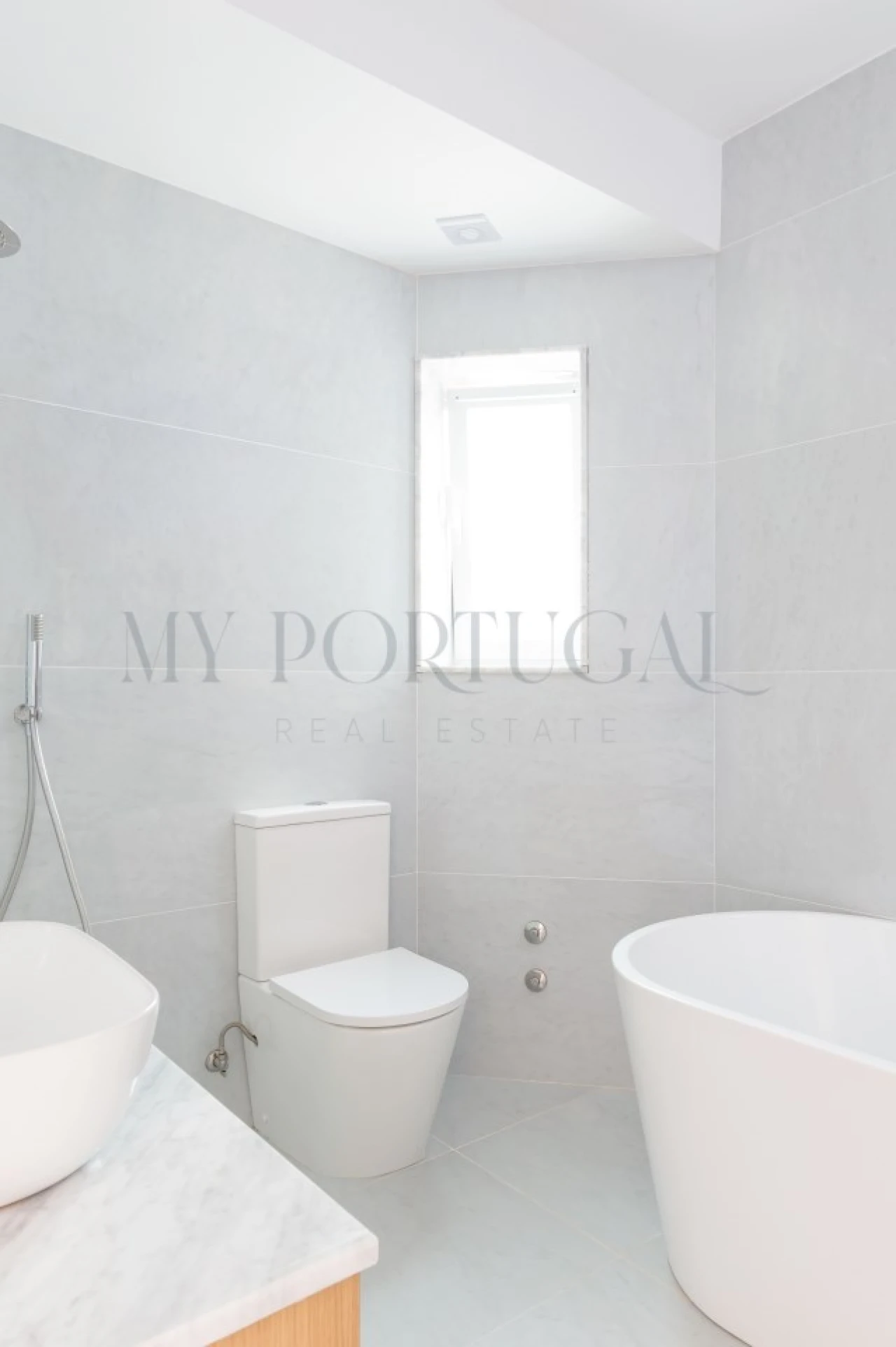 Moradia T3 para Venda em Carcavelos e Parede Foto 24