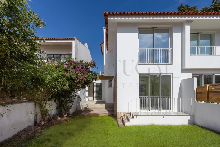 Moradia T3 para Venda em Carcavelos e Parede Foto 1