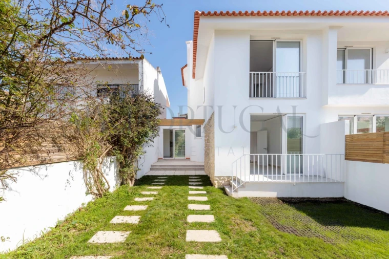 Moradia T3 para Venda em Carcavelos e Parede