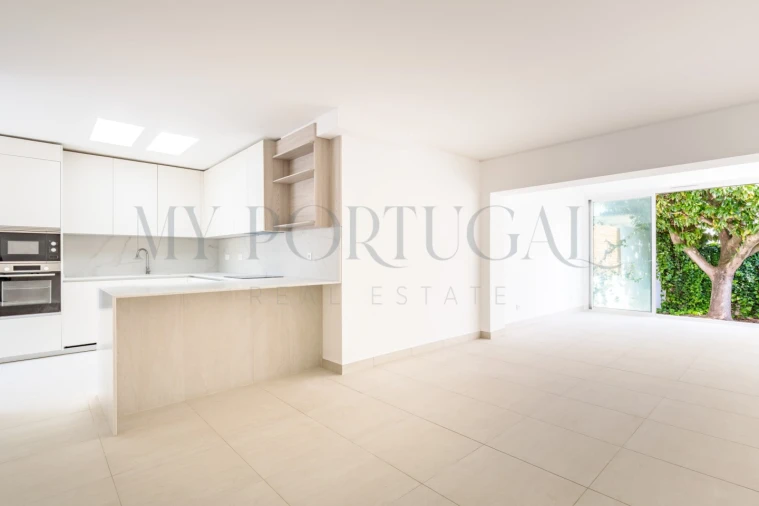 Moradia T3 para Venda em Carcavelos e Parede Foto 7