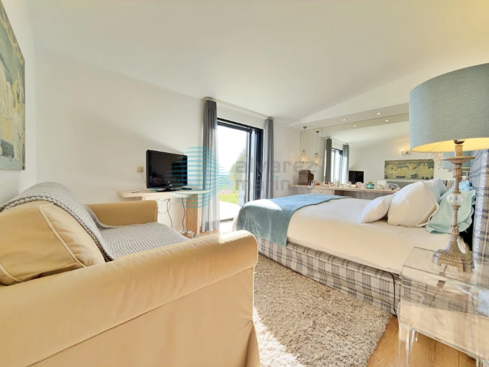 Moradia T4 para Venda em Carvoeira e Carmões Foto 29