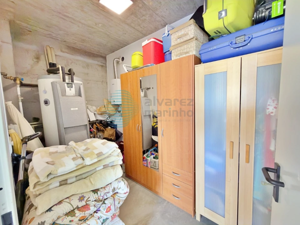 Moradia T4 para Venda em Carvoeira e Carmões Foto 43