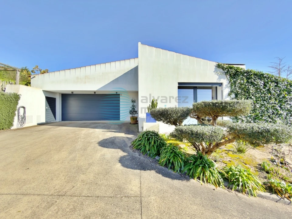 Moradia T4 para Venda em Carvoeira e Carmões Foto 54