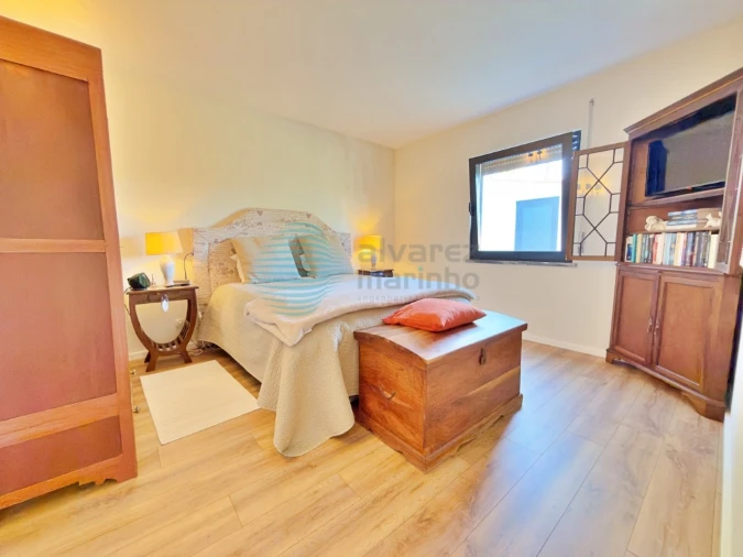 Moradia T4 para Venda em Carvoeira e Carmões Foto 24