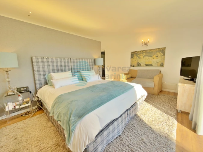 Moradia T4 para Venda em Carvoeira e Carmões Foto 30