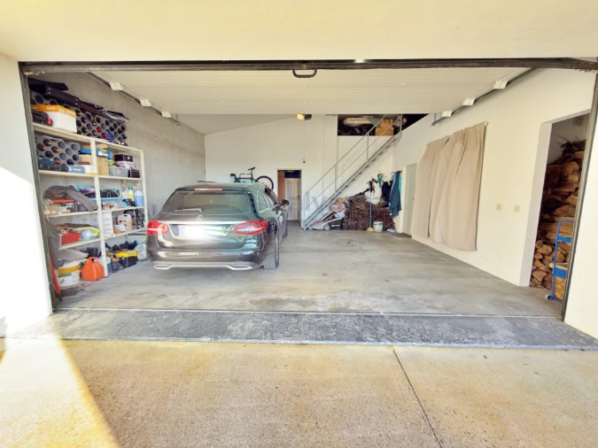 Moradia T4 para Venda em Carvoeira e Carmões Foto 42