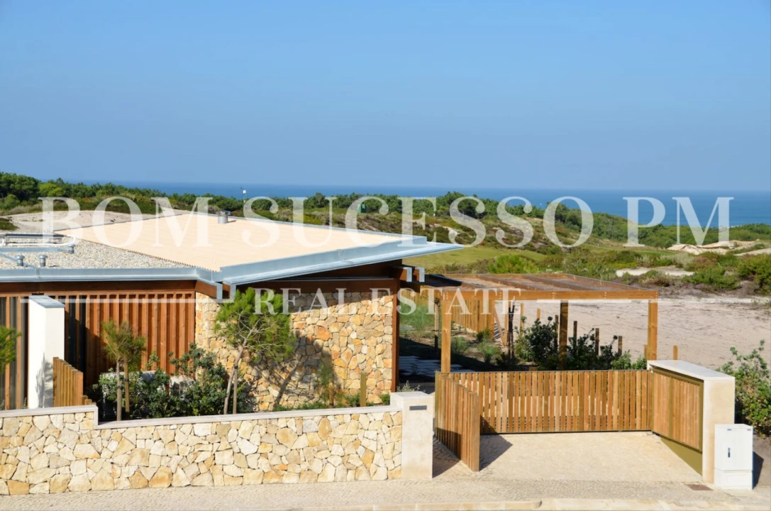 Moradia T3 para Venda em Vau Foto 23