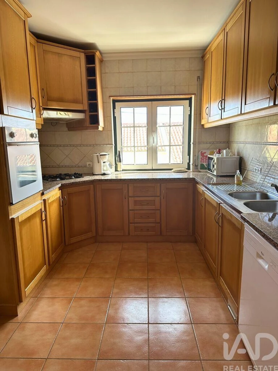 Moradia T4 para Venda em Foz do Arelho Foto 11