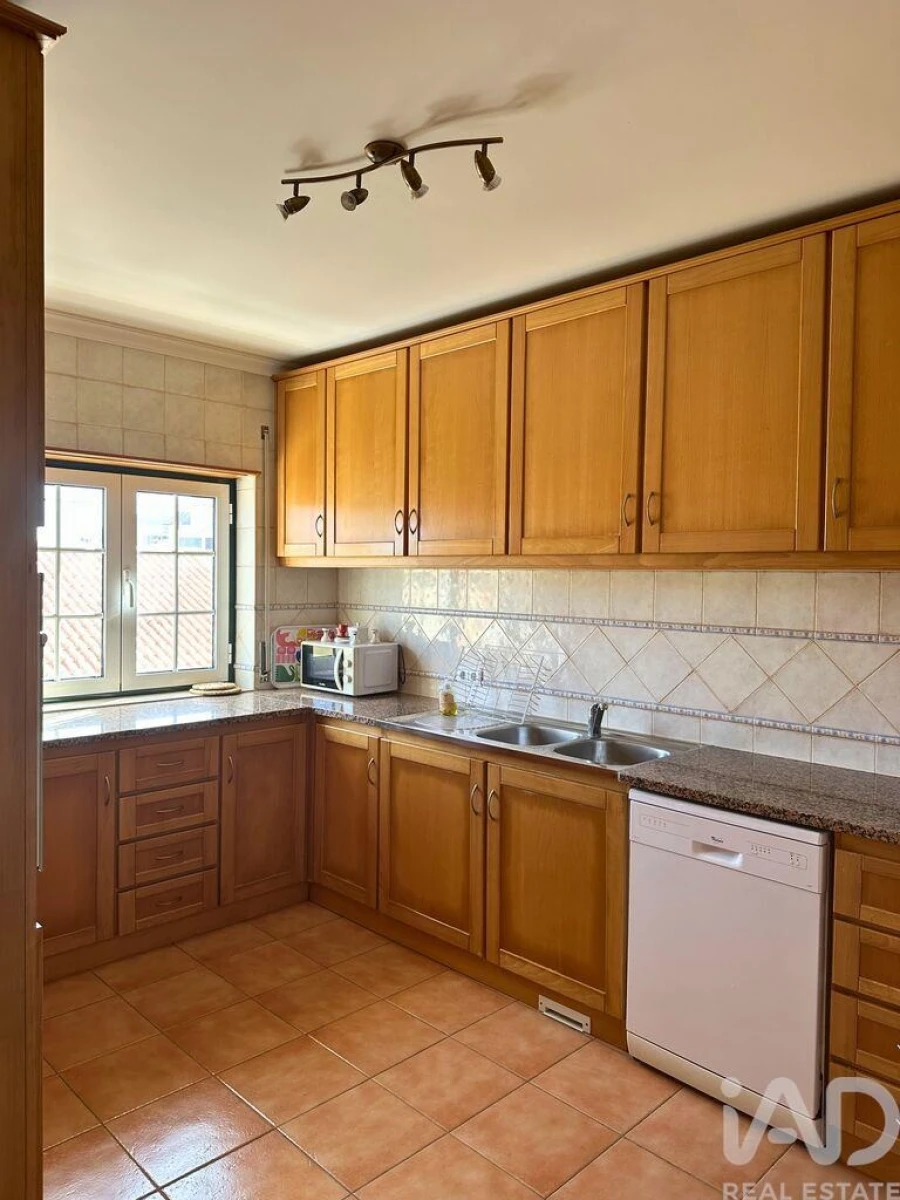 Moradia T4 para Venda em Foz do Arelho Foto 10