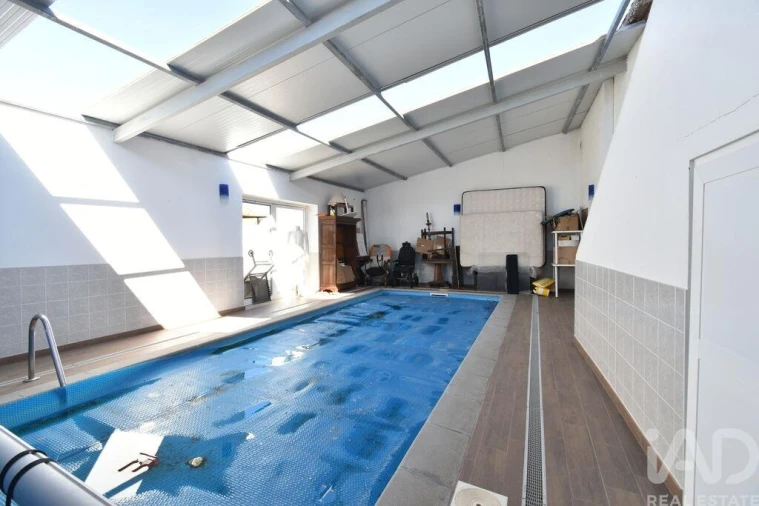 Moradia T6 para Venda em Maceira Foto 13