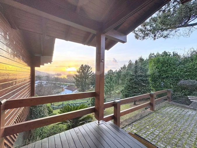 Moradia T4 para Venda em Vila Nova de Cerveira e Lovelhe Foto 15