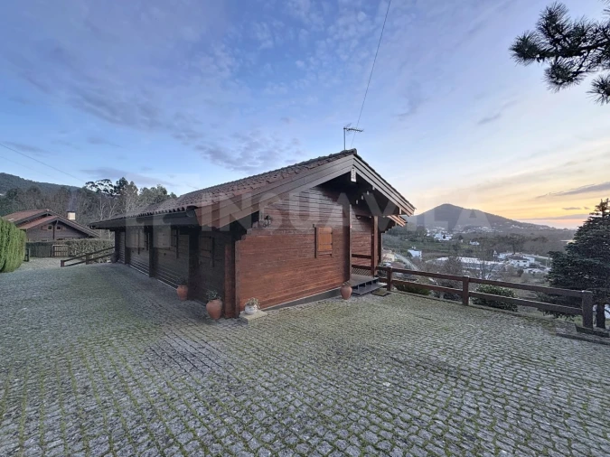 Moradia T4 para Venda em Vila Nova de Cerveira e Lovelhe Foto 32