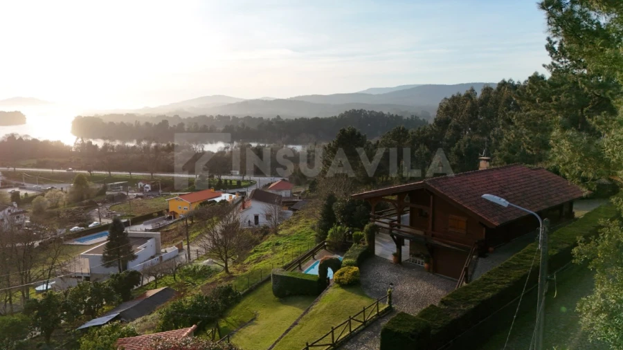 Moradia T4 para Venda em Vila Nova de Cerveira e Lovelhe Foto 5