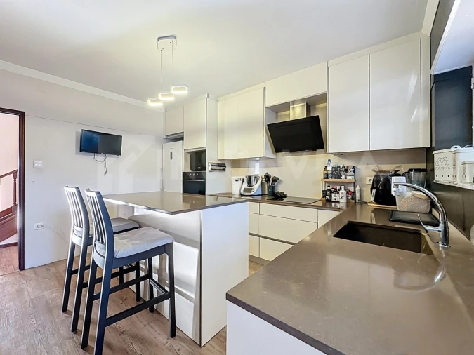 Moradia T4 para Venda em Moledo e Cristelo Foto 13