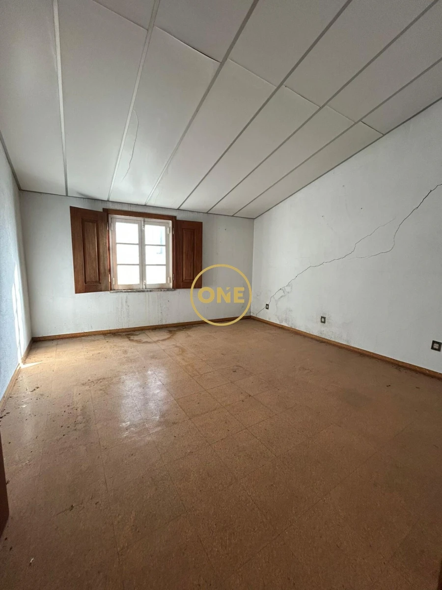 Moradia T5 para Venda em Salvaterra de Magos e Foros de Salvaterra Foto 35