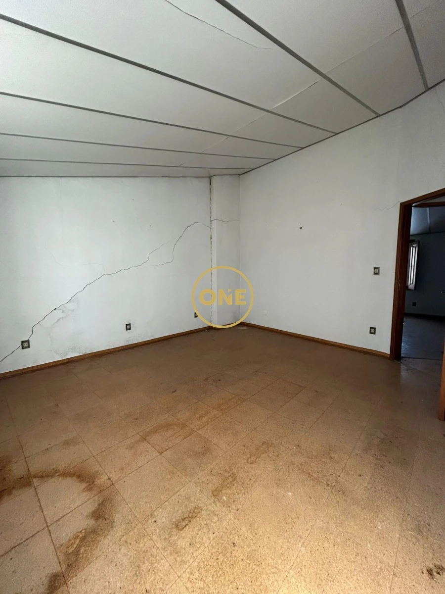 Moradia T5 para Venda em Salvaterra de Magos e Foros de Salvaterra Foto 36