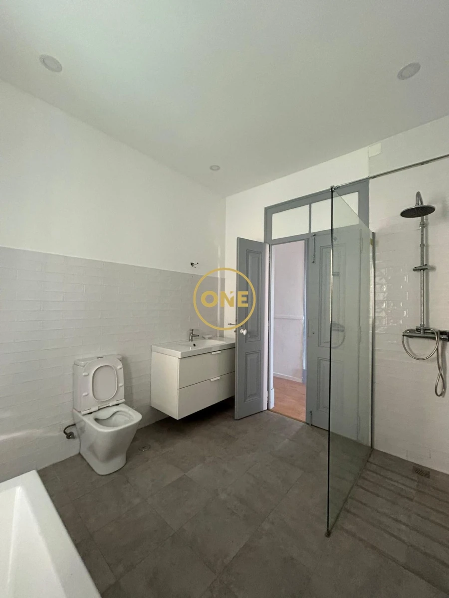 Moradia T5 para Venda em Salvaterra de Magos e Foros de Salvaterra Foto 8