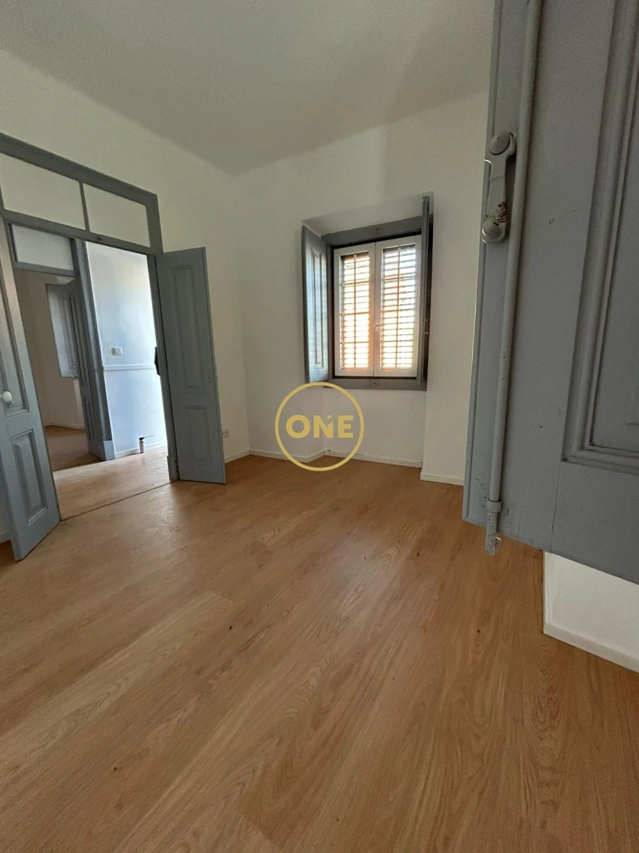 Moradia T5 para Venda em Salvaterra de Magos e Foros de Salvaterra Foto 5