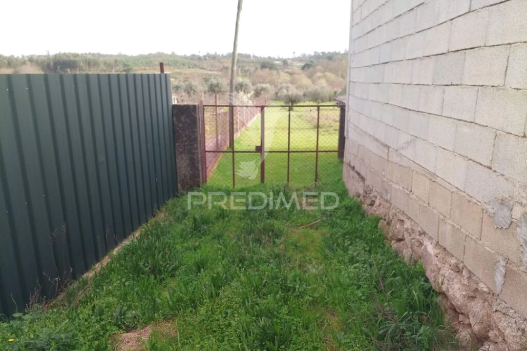 Terreno para Venda em Espinho Foto 3