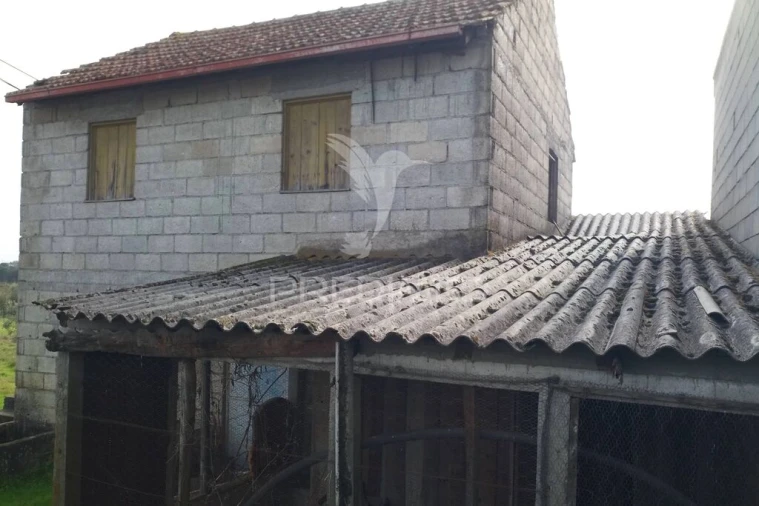 Terreno para Venda em Espinho Foto 5