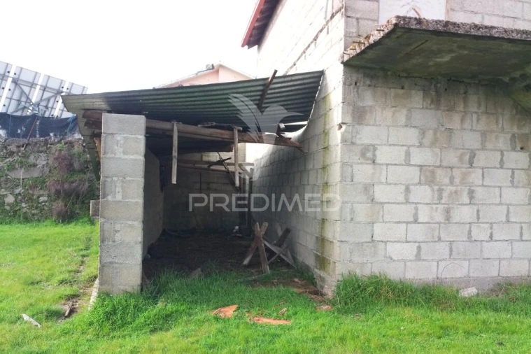 Terreno para Venda em Espinho Foto 10