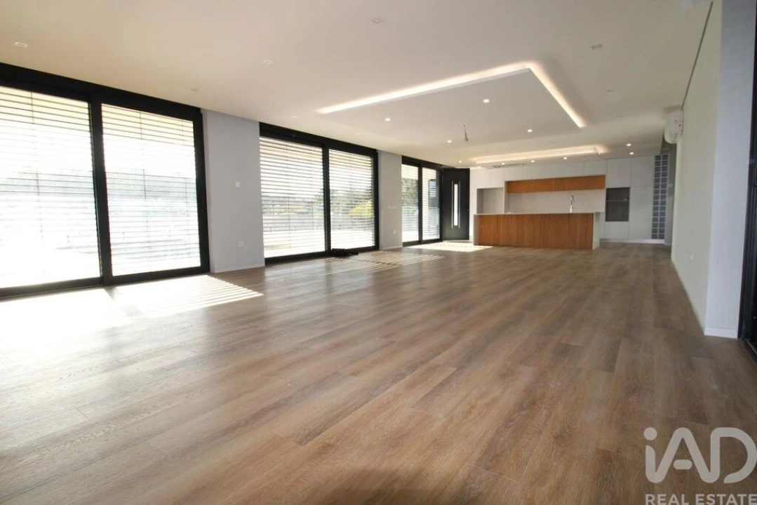 Moradia T3 para Venda em Gondifelos, Cavalões e Outiz Foto 10