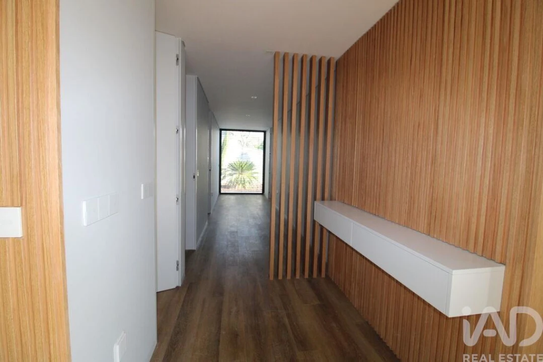 Moradia T3 para Venda em Gondifelos, Cavalões e Outiz Foto 12