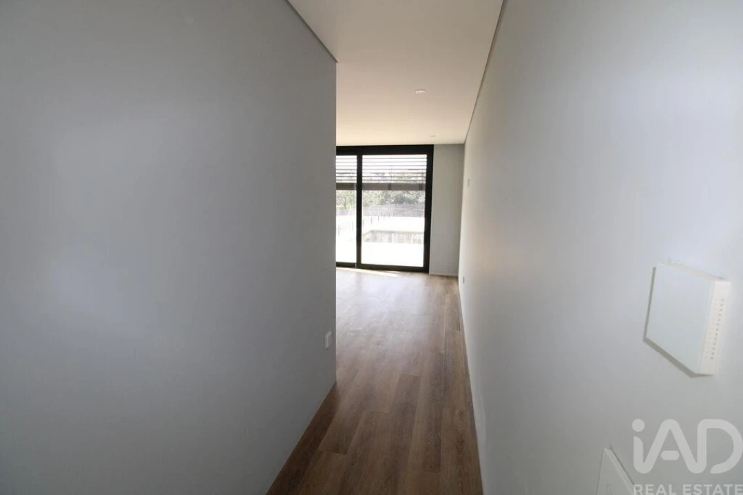 Moradia T3 para Venda em Gondifelos, Cavalões e Outiz Foto 17