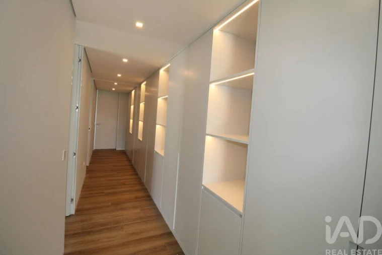 Moradia T3 para Venda em Gondifelos, Cavalões e Outiz Foto 16