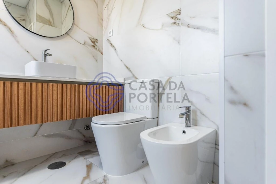 Moradia T4 para Venda em Matosinhos e Leça da Palmeira Foto 42